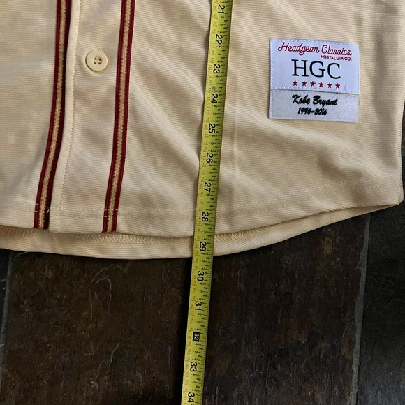 Los Angeles Kobe Baseball Jersey - Picture 4 of 5